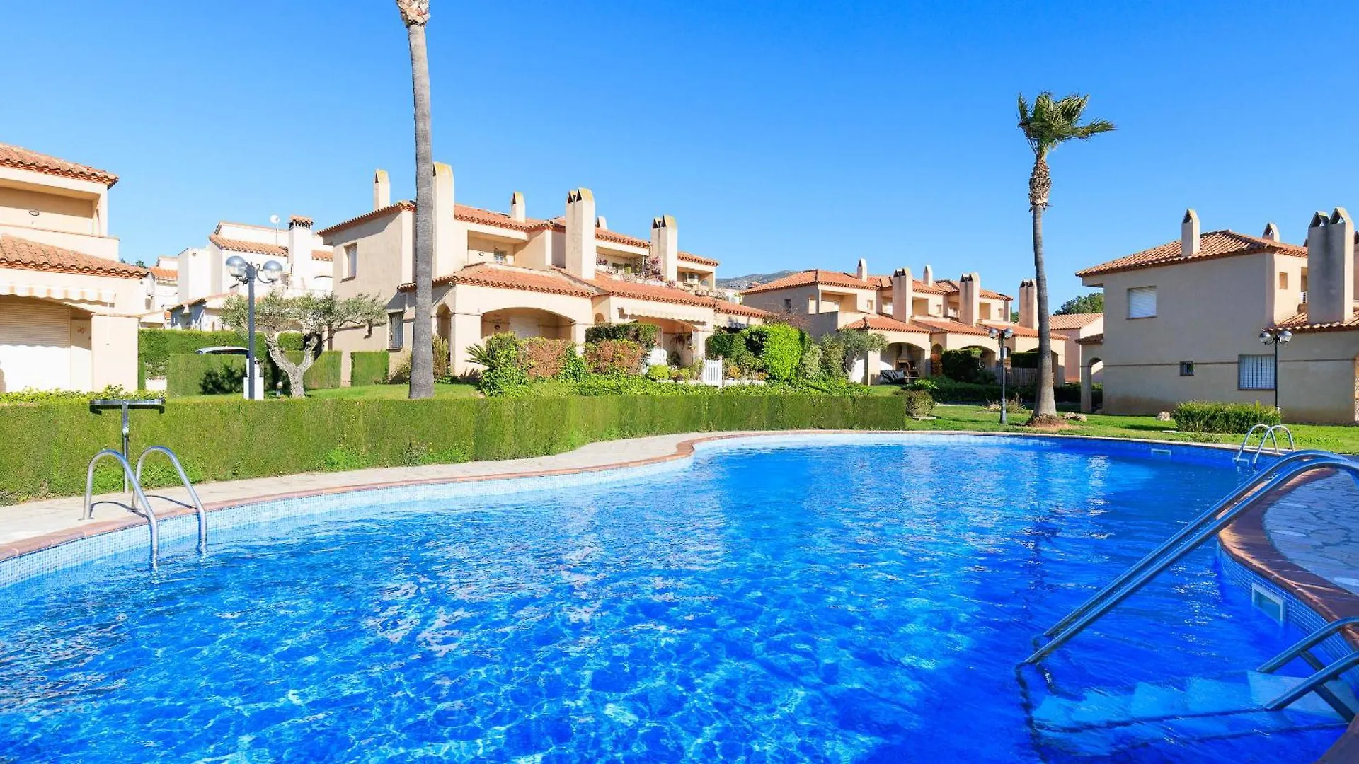 Rentalmar Brisas Miami Playa Holiday home